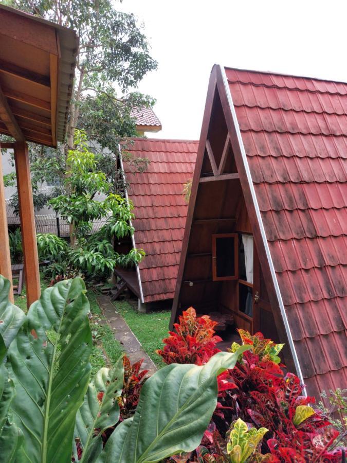 Bliss Family Cottage Batu Batu  Exterior photo